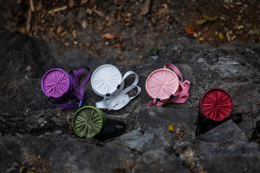 Chalk bag with light weight for climbing and bouldering